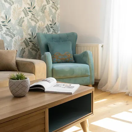 Innovative Upscale 2-br Flat In Premium Location Thessaloniki